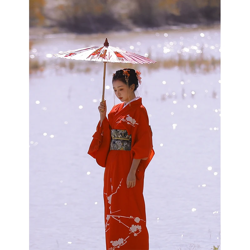 Red Color Winter Plum Prints W - Traditional Winter Japanese Clothing recension och pris