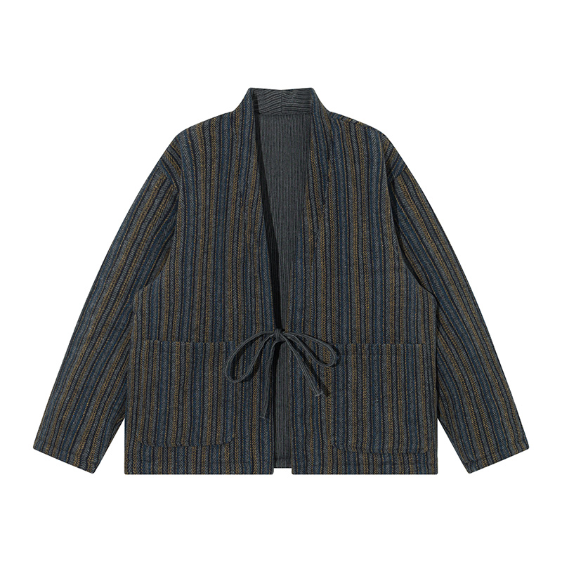 Japanese Style Striped Kimono  - Traditional Winter Japanese Clothing recension och pris