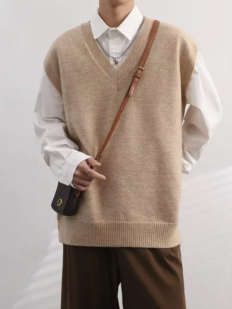 Vest Waistcoat Beige V Neck Kn - Winter Clothing Trends 2025 recension och pris