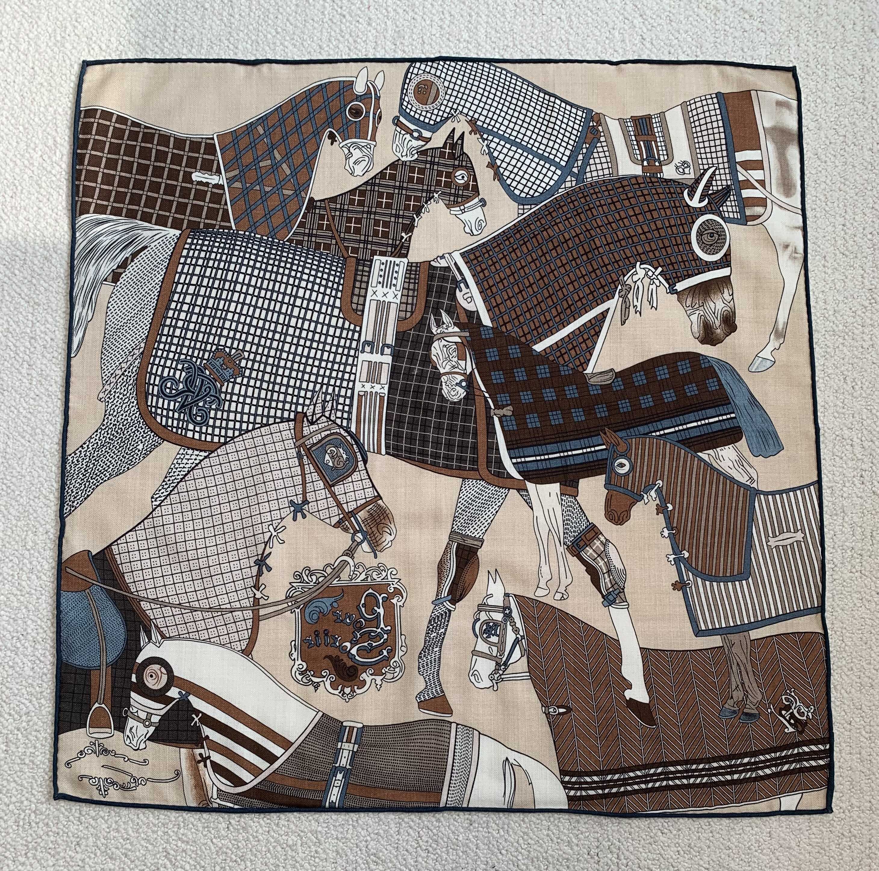 Double Faced Print Designer Sc - Winter Clothing Hong Kong recension och pris