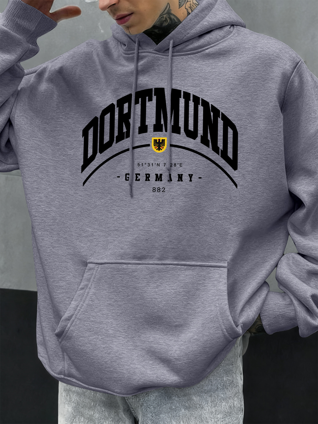 Dortmund Germany Letter Patter - Winter Clothing Germany recension och pris