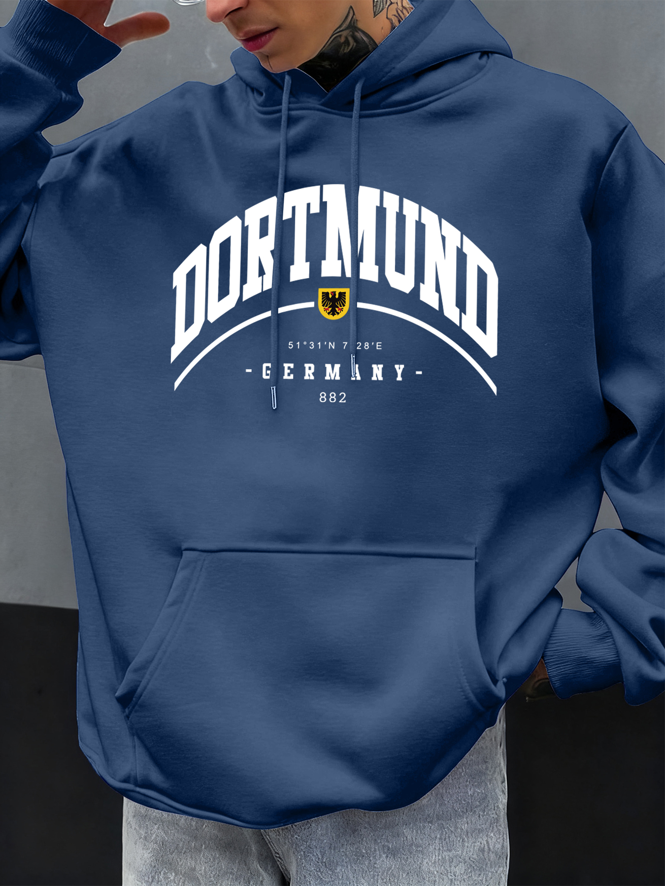Dortmund Germany Letter Patter - Winter Clothing Germany recension och pris